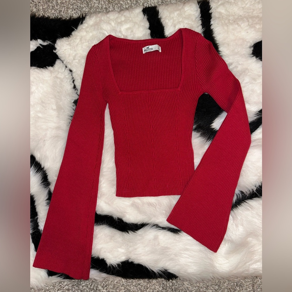 HOLLISTER CO.  BLOUSE